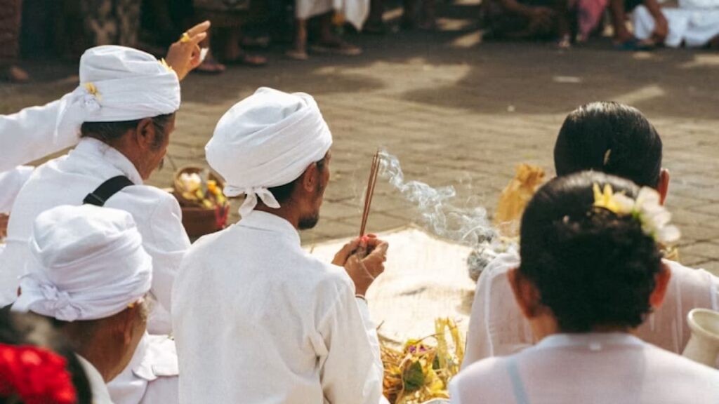 Hindu Wedding Ceremony in Bali