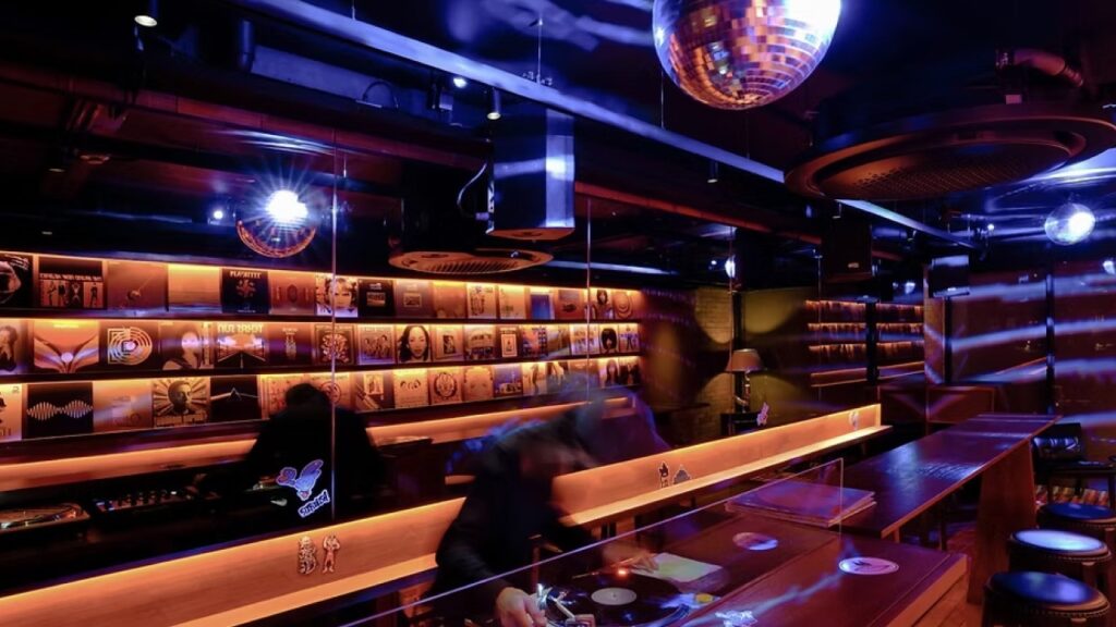 Best Unique Night Out: Coca Selekta Vinyl Bar at Titik Dua Ubud