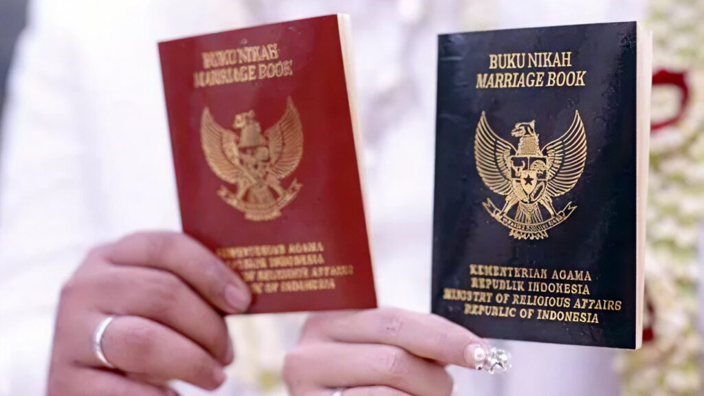 Indonesian marriage books and wedding documents